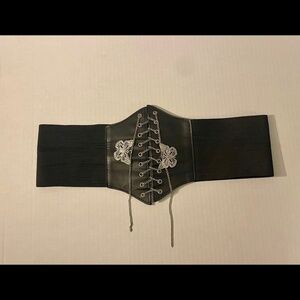 Butterfly Charm Waist Cinching Belt